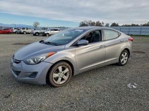 Hyundai Elantra GLS 1.8L 4 2013
