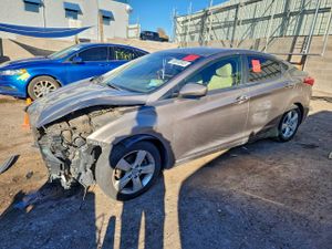 Hyundai Elantra GLS 1.8L 4 2012