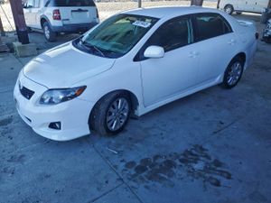 Toyota Corolla BASE 1.8L 4 2010
