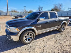 RAM 1500 LARAMIE 3.0L 6 2015
