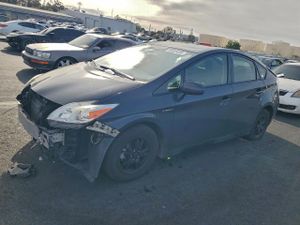 Toyota Prius 1.8L 4 2014