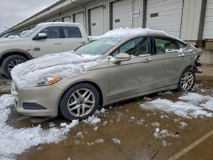 Ford Fusion SE 2.5L 4 2015