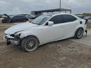 Lexus IS 250 2.5L 6 2015