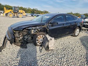 Ford Fusion S 2.5L 4 2015