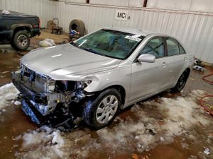 Toyota Camry BASE 2.5L 4 2010