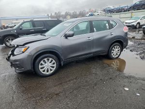 Nissan Rogue S 2.5L 4 2015
