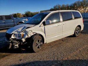 Dodge Grand Caravan (Caravan) SXT 3.6L 6 2013