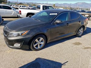 Kia Optima LX 2.4L 4 2015