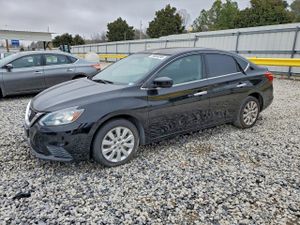 Nissan Sentra S 1.8L 4 2017