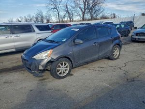 Toyota Prius 1.5L 4 2013