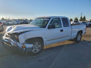 Chevrolet Silverado 1500 C1500 5.3L 8 2006