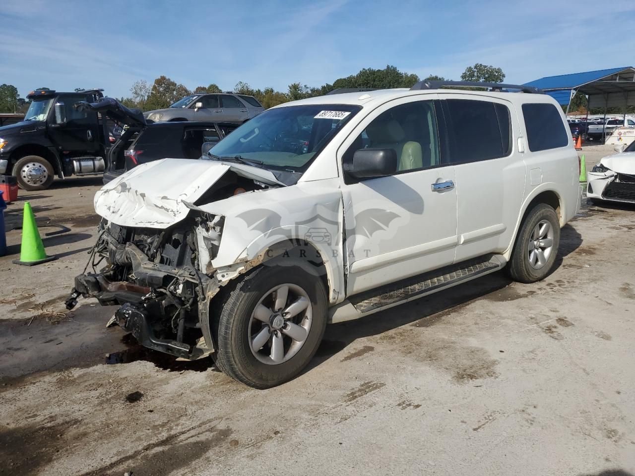Nissan Armada SV 5.6L 8 2014