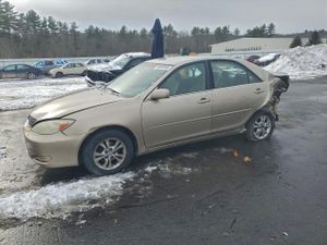 Toyota Camry LE 2.4L 4 2004