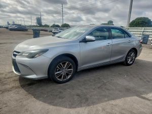 Toyota Camry LE 2.5L 4 2015