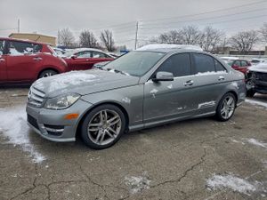 Mercedes-Benz C 300 4MATIC 3.0L 6 2012