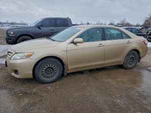 Toyota Camry BASE 2.5L 4 2010