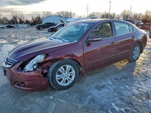 Nissan Altima BASE 2.5L 4 2011