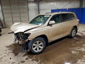 Toyota Highlander SE 3.5L 6 2010