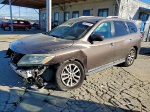 Nissan Pathfinder S 3.5L 6 2015