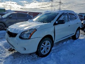Nissan Rogue S 2.5L 4 2015