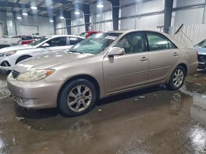Toyota Camry LE 3.0L 6 2005