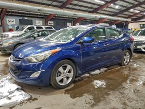 Hyundai Elantra GLS 1.8L 4 2013