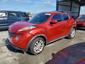 Nissan Juke S 1.6L 4 2013