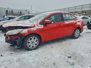 Ford Focus SE 2.0L 4 2012