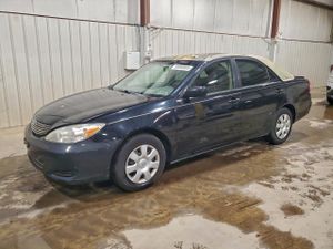 Toyota Camry LE 2.4L 4 2004