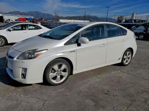 Toyota Prius 1.8L 4 2011