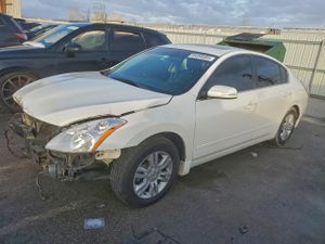 Nissan Altima BASE 2.5L 4 2010