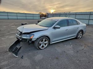 Volkswagen Passat SE 2.5L 5 2013