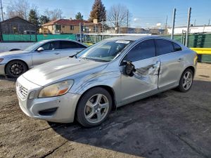 Volvo S60 T5 2.4L 5 2012