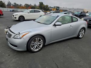 Infiniti G37 BASE 3.7L 6 2010