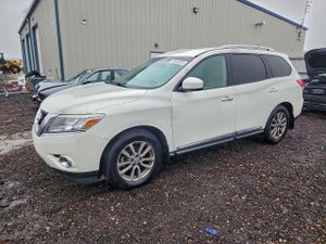 Nissan Pathfinder S 3.5L 6 2015
