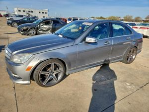 Mercedes-Benz C 300 3.0L 6 2011