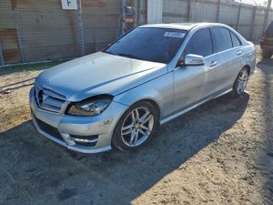 Mercedes-Benz C 250 1.8L 4 2013