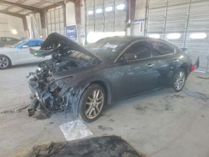 Nissan Maxima S 3.5L 6 2013