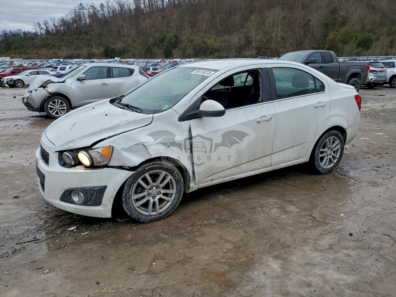 Chevrolet Aveo (Sonic) LT 1.8L 4 2016