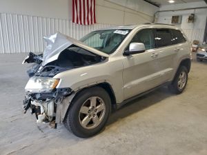 Jeep Grand Cherokee LAREDO 3.6L 6 2013