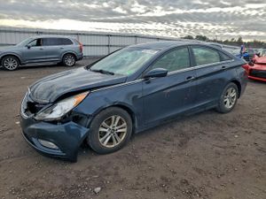 Hyundai Sonata GLS 2.4L 4 2013