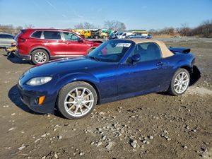 Mazda MX-5 (Miata) 2.0L 4 2010