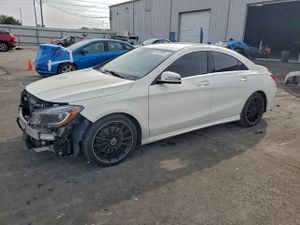 Mercedes-Benz CLA 250 2.0L 4 2015