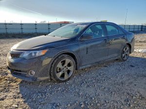 Toyota Camry SE 3.5L 6 2012
