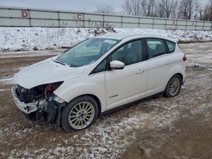 Ford C-series SEL 2.0L 4 2015