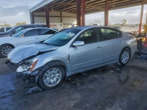 Nissan Altima BASE 2.5L 4 2011