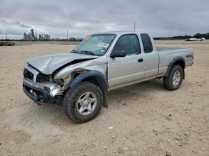 Toyota Tacoma XTRACAB 2.7L 4 2004