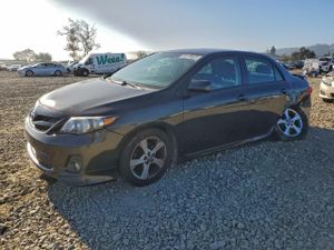 Toyota Corolla BASE 1.8L 4 2011