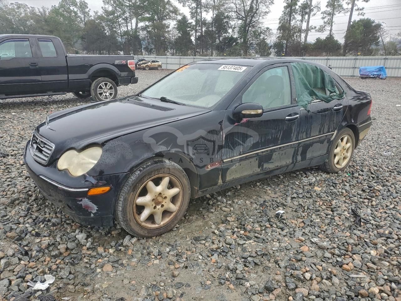 Mercedes-Benz C 240 2.6L 6 2001