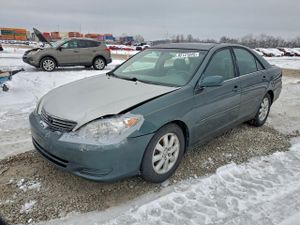Toyota Camry LE 3.0L 6 2002